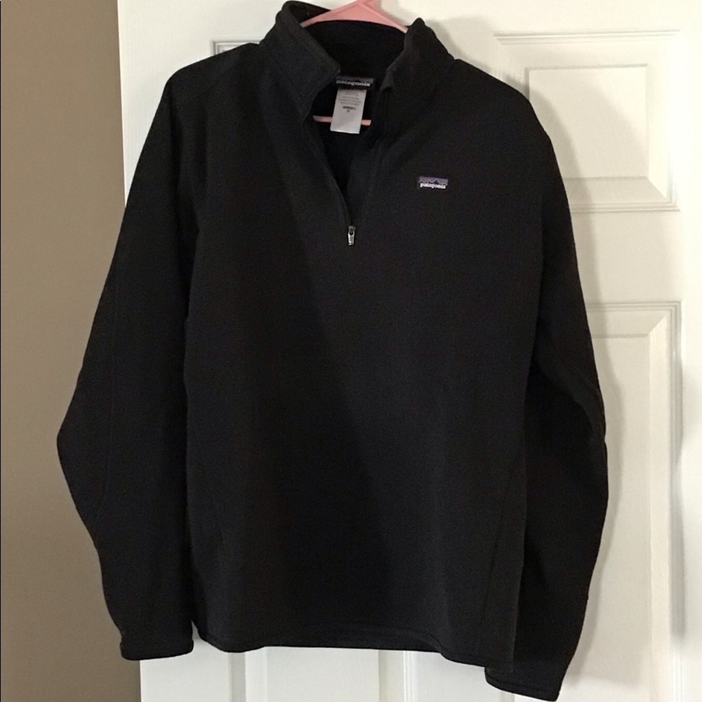 Women’s Patagonia pullover black